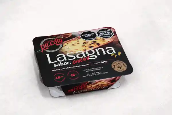 Piccolo Lasagna Congelada Carne