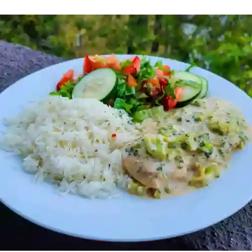 Pechuga en Salsa de Champiñones