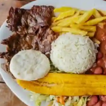 Ejecutivo Carne Asada