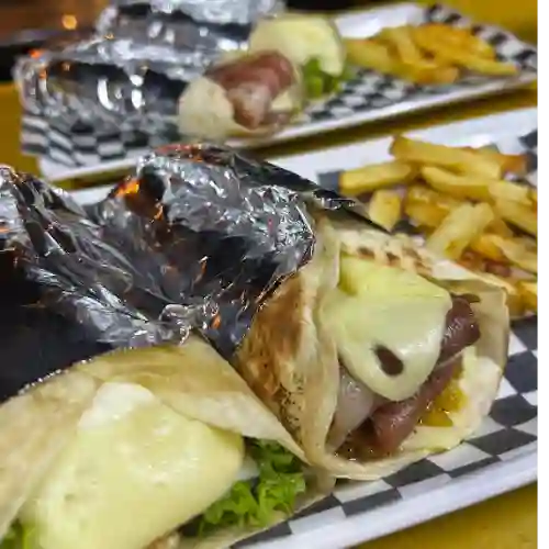 Combo 2burritos Flash + Coca Cola Original 250ML