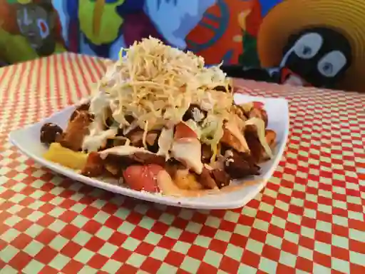 Salchipapa Costeña Super Mixta
