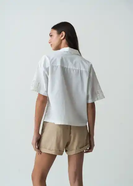 Camisa Mujer Crudo Puro Claro Talla M 512G078 Naf Naf