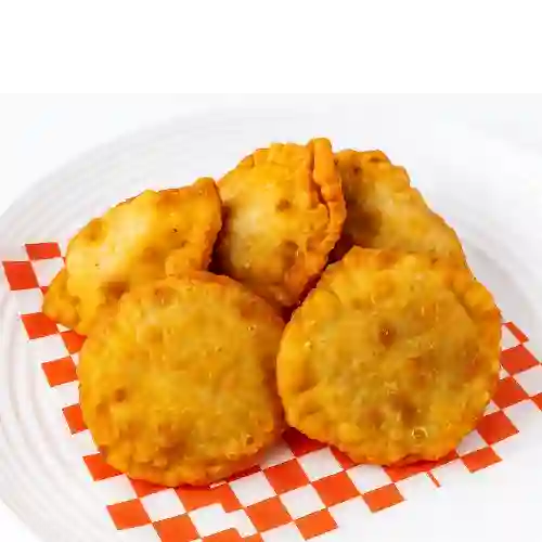 Combo 5 Empanaditas de Pollo + Gaseosa
