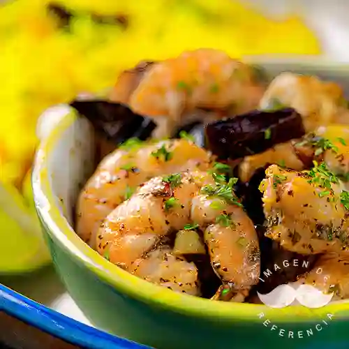 Camarones Al Ajillo