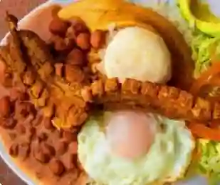Bandeja de Chicharrón