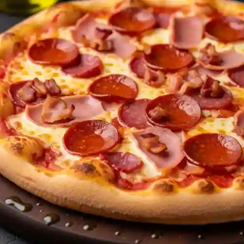 Pizza Coliseo Fam