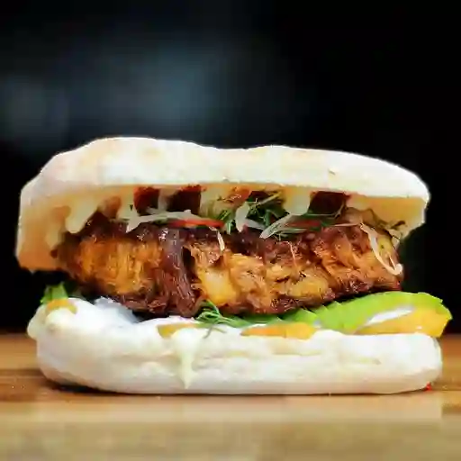 Sándwich de cerdo confit