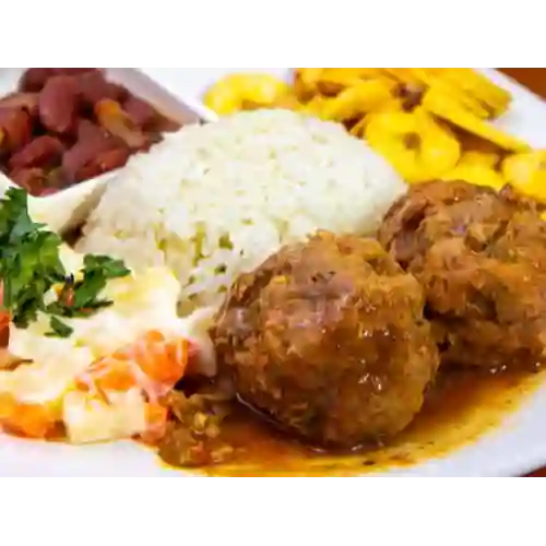 Albóndigas Guisadas
