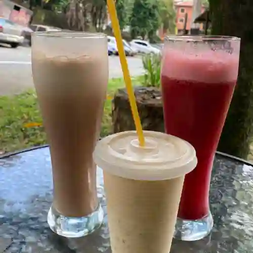 Jugo de Mora