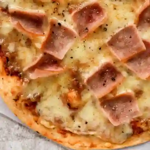 Pizza Personal de Jamon y Queso