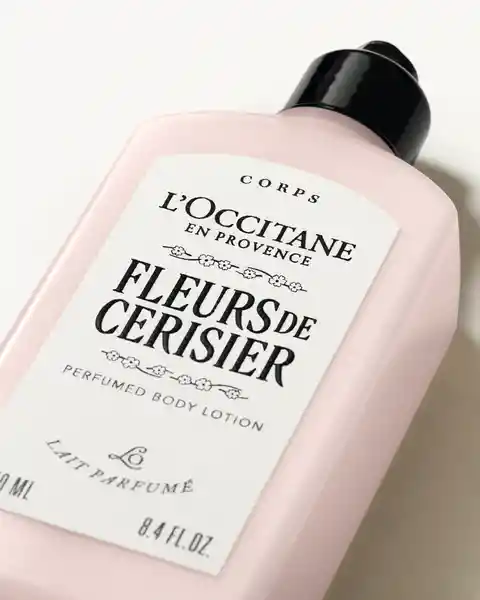 Leche Corporal Shimmering Fleurs De Cerisier (antes Flor De Cerezo) Loccitane