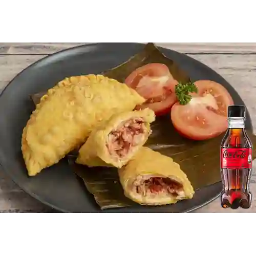Combo Empanada D' Napolitana +Cocacola S/az 250ML