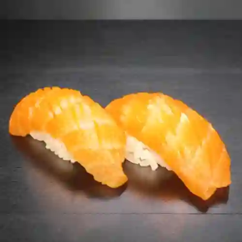 Nigiri Salmon