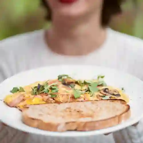 Omelette Jamon y Champiñones