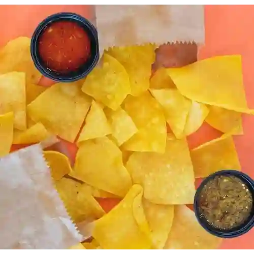 Nachos Dobles con Salsa Roja