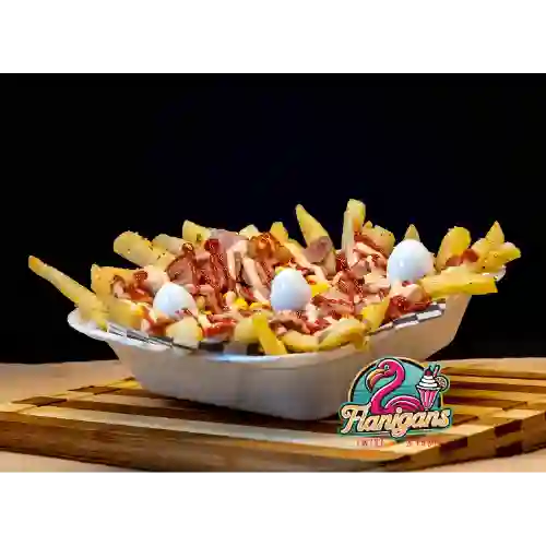Salchipapas a la Francesa