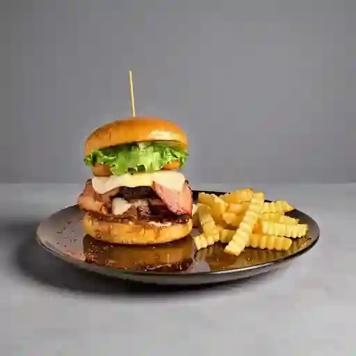 Súper Lab Burger y Papas Francesas