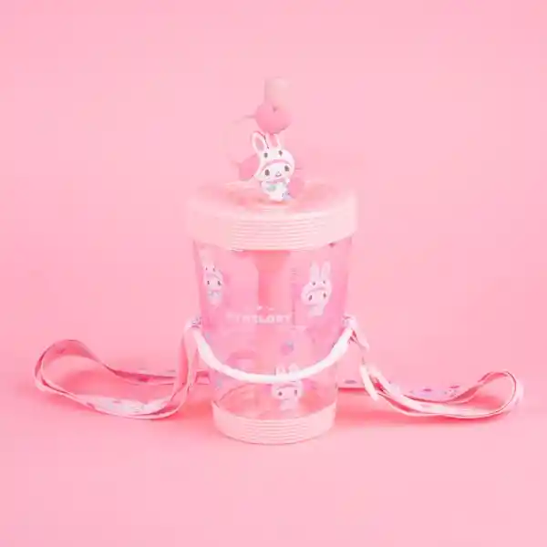 Vaso Plástico Con Correa Rosa 535 mL Serie Sanrio Miniso