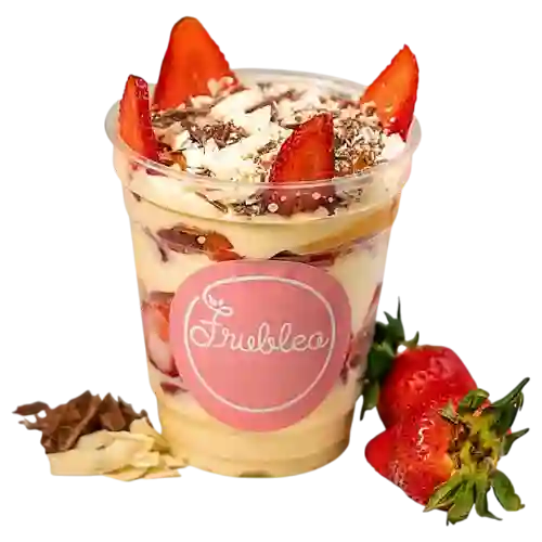 Fresas con Crema Melocoton y Chocolate