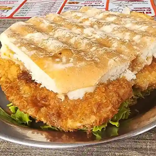 Sándwich de Pollo Sencillo