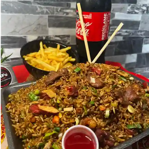 Especial familiar + 400gr papas+ 1.5 lt