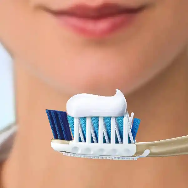 Oral-B Crema Dental 100%
