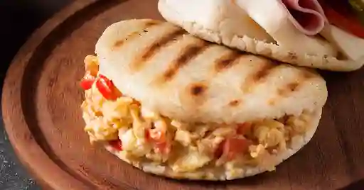 Arepa Rellena de Huevos Pericos