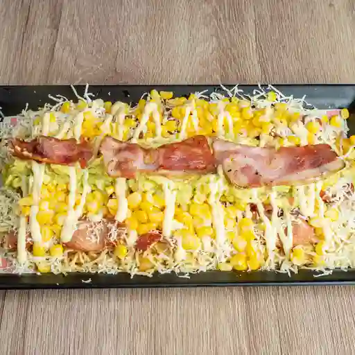 Salchipapa parrillera 3 a 4 personas