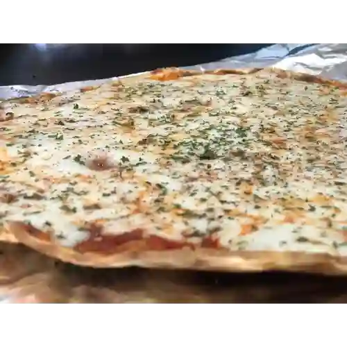 Pita Pizza con Bebida