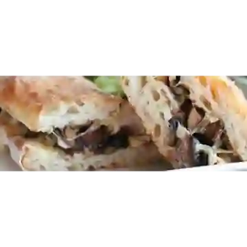 Sandwich de Pollo Al Stroganoff