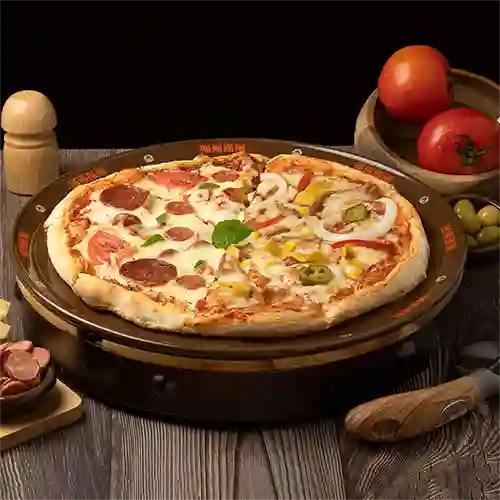 Pizza Mediana Combinada