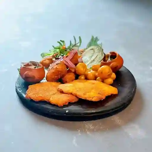 Chicharrón de Pirarucú