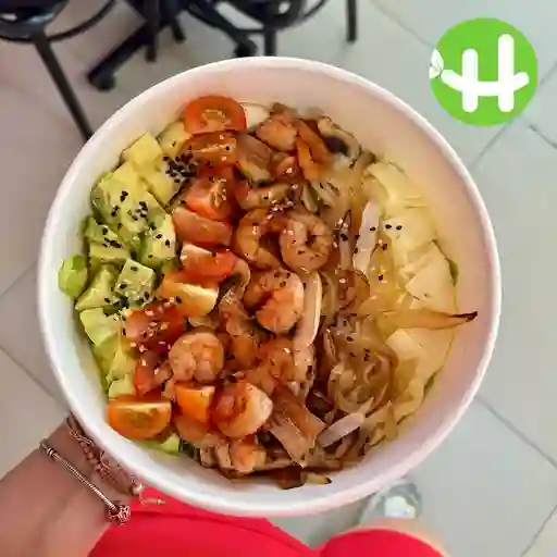 Ensalada de camarón plato de 48 oz