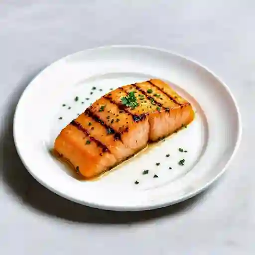 Salmon A La Marinera