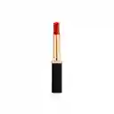 Labial L’Oréal Paris Colour Riche Volume Matte Le Rouge Avant-Garde 1.8 gr