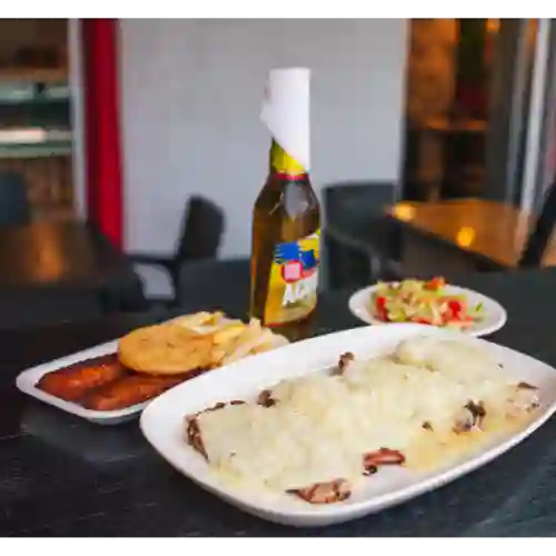 Filete de Pollo con Queso Gratinado