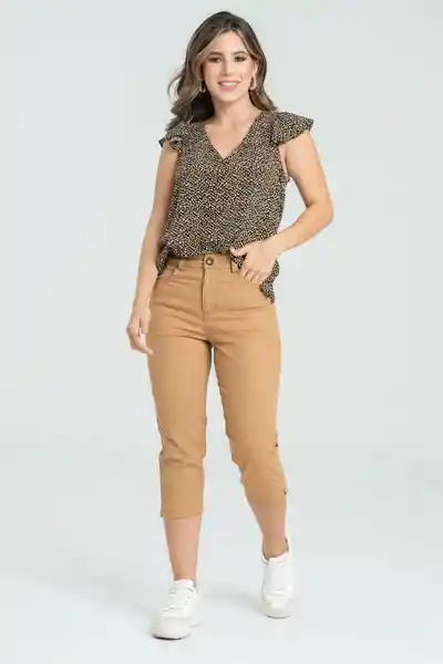 Capri Riley Color Beige Oscuro Talla 8 Ragged