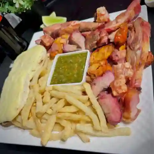 Picada Ahumada Al Barril para Dos O Tres