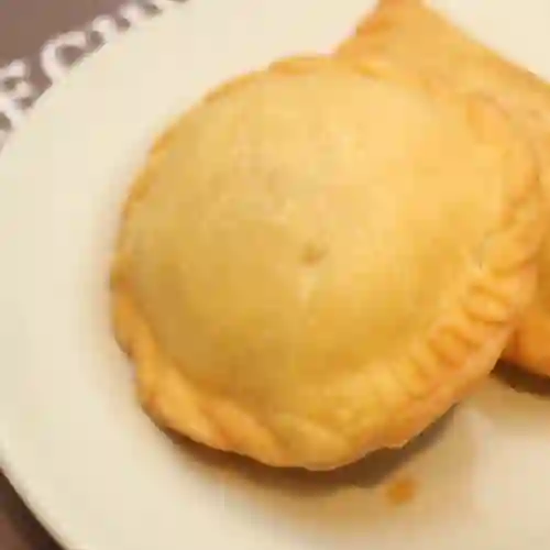 Empanada Pollo Pequeña