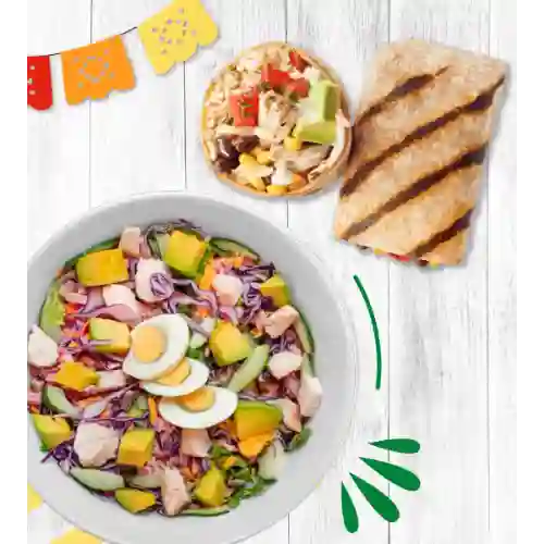 Ensalada Keto Cobb + Burrito Tex Grande