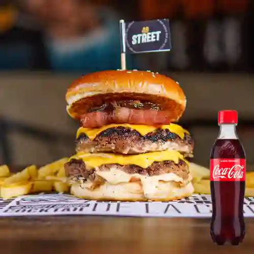Combo American Burger Jr. + Papas +Cocacola Orig 450ml