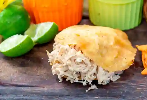 Arepa con Pollo