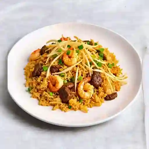 Arroz Frito Camarón y Carne de Res