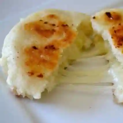 Arepa Quesuda