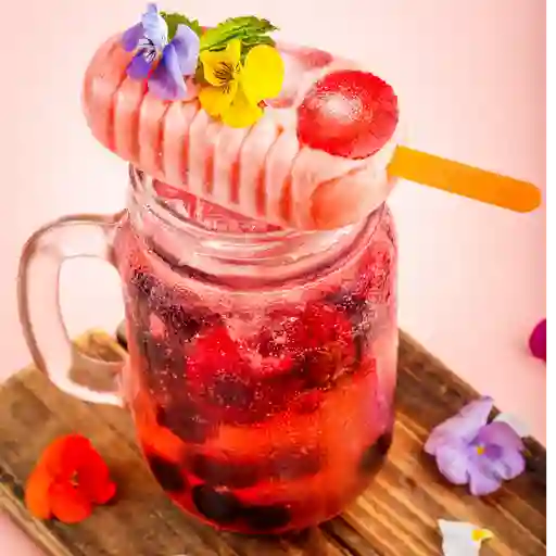 Soda de frutos rojos