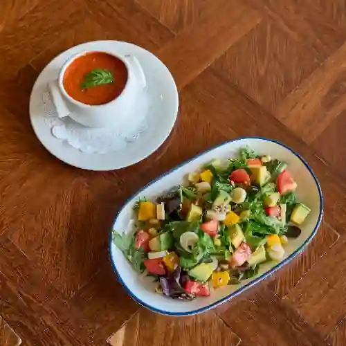 Sopa y 1/2 Ensalada
