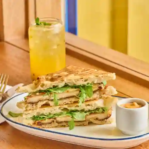 Sandwich Pollo Crocante Al Teléfono