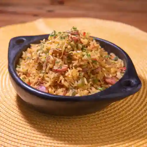 Arroz de Pollo + Sopa y Bebida