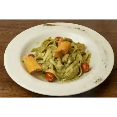 Pasta Pesto con Pollo