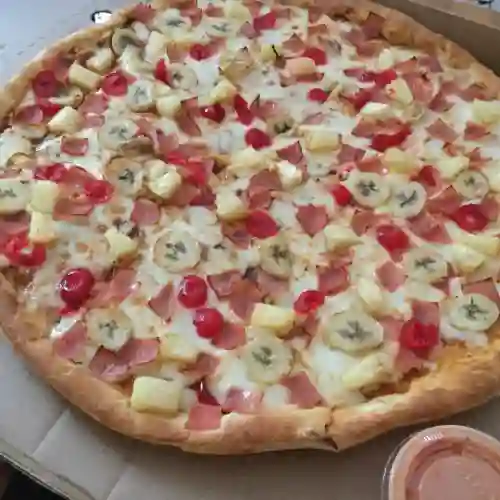 Pizza Tropical Fruit